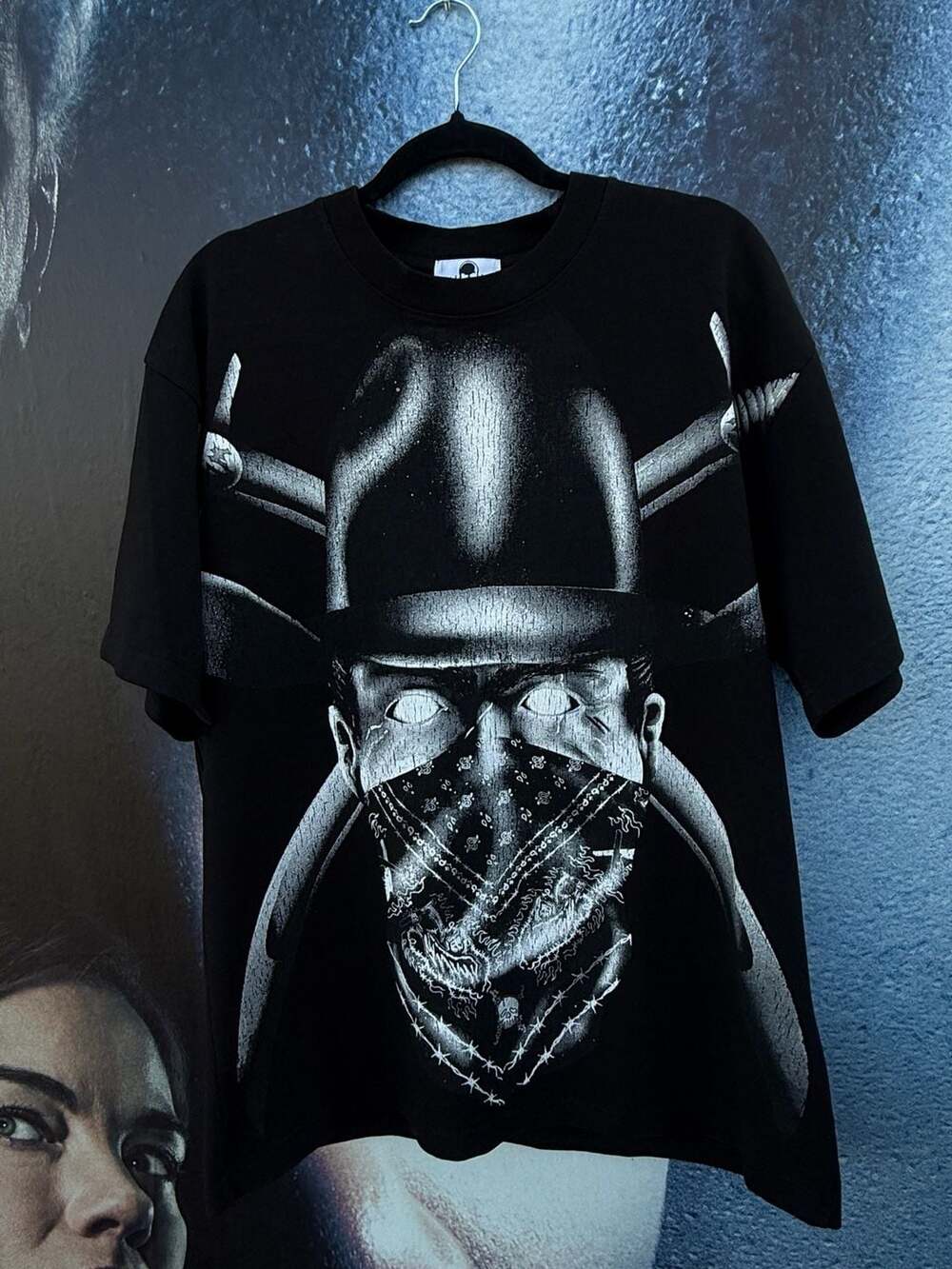 Warren Lotas Scared Bandit Graphic T-Shirt Size L